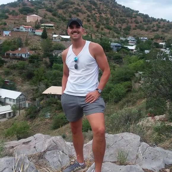 Meet your Posher, Stephen - Picture 1 of 1